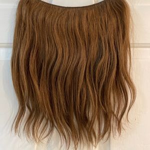 Halocouture 14” layered extension. Medium Brown/Auburn. Worn 1x. Smoke/pet free